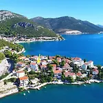 Apartman Mediterranean House - Two Bedroom With Terrace And Sea View Klek