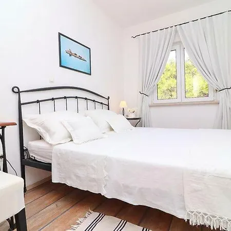 Mediterranean House - Two Bedroom With Terrace And Sea View Klek