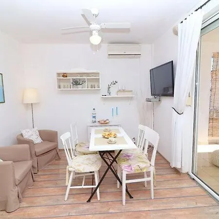 Apartamento Mediterranean House - Two Bedroom With Terrace And Sea View Klek
