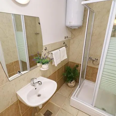 Mediterranean House - Two Bedroom With Terrace And Sea View Klek