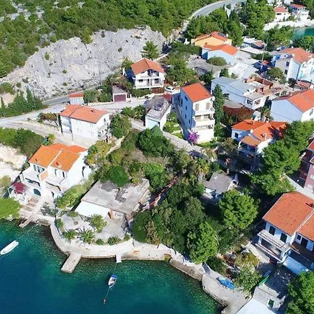 Apartman Mediterranean House - Two Bedroom With Terrace And Sea View Klek