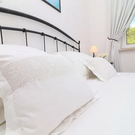 Mediterranean House - Two Bedroom With Terrace And Sea View