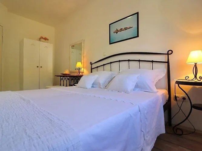 Mediterranean House - Two Bedroom With Terrace And Sea View Daire