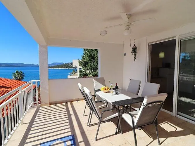 Mediterranean House - Two Bedroom With Terrace And Sea View