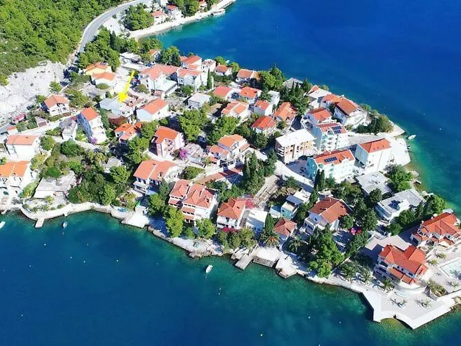 Daire Mediterranean House - Two Bedroom With Terrace And Sea View